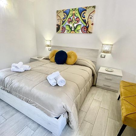 I Mori - Holiday Rooms 라스카리 외부 사진