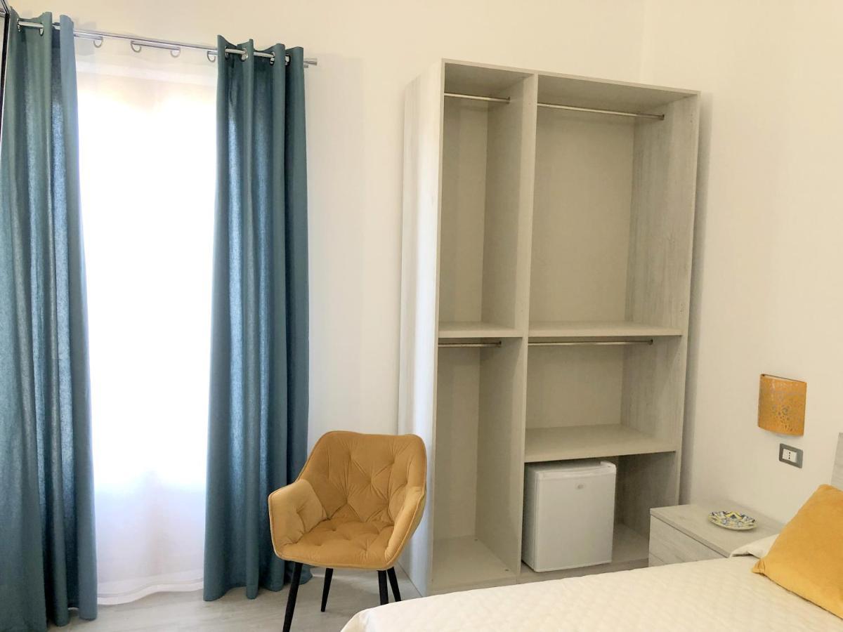I Mori - Holiday Rooms 라스카리 외부 사진